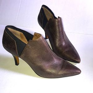 Donald J. Pliner Copper Metallic Ankle Boot Size 9